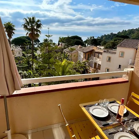Apartmán L'anse De Pramousquier T2 Vue ! Bord De Le Lavandou